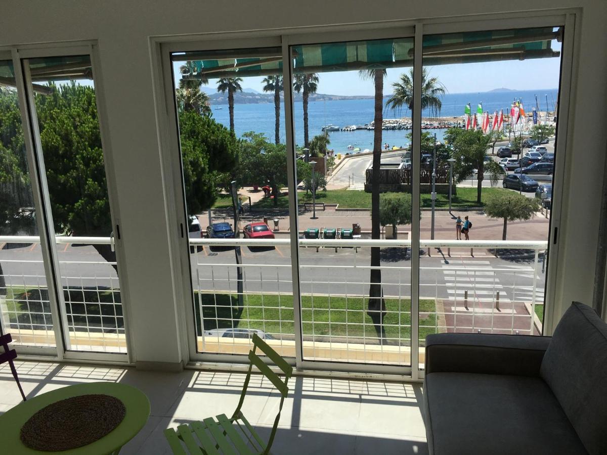 Bandol, Vue Panoramique Sur La Mer, La Plage, Le Port Exterior photo